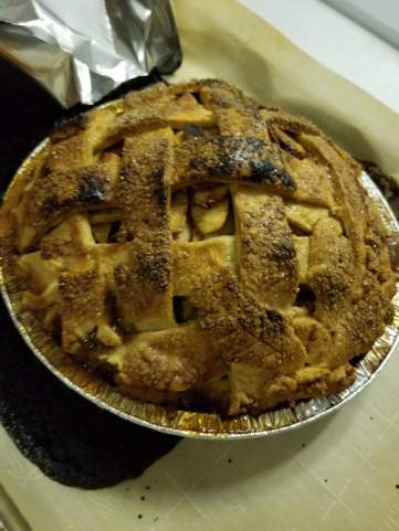 apple and mixed berry pie 2